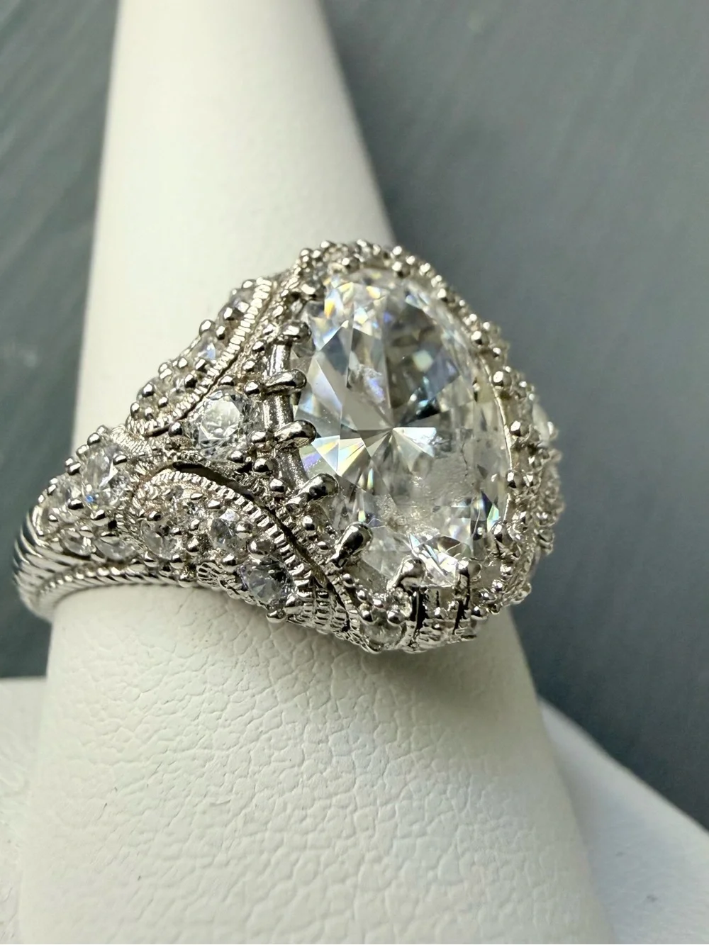Judith Ripka judith ripka……dazzling